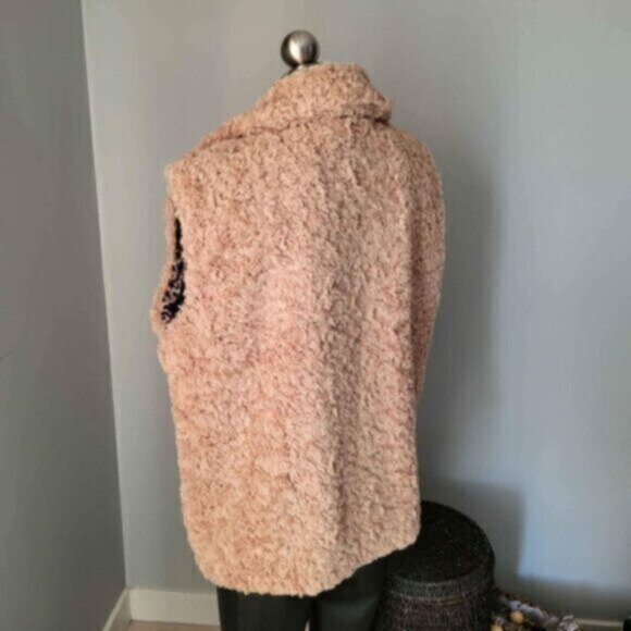 Yest Shearling Sherpa Teddy Vest womens   Sz 10 - Picture 10 of 10